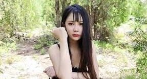 Mẹ con mầm non thay nhau chịch anh bảo vệ