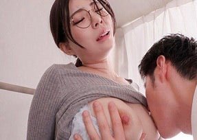 Cô giáo Rei Kamiki làm học trò sung sướng