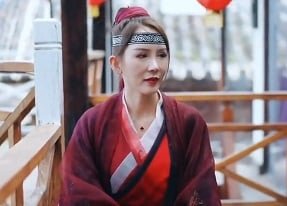 Đám con Yến này nhút nhát bị thằng trẻ trai lạ dụ lên giường